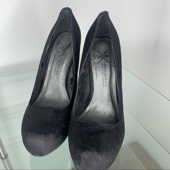 Kardashian Kollection Black Stiletto Heels - Picture 2 of 4